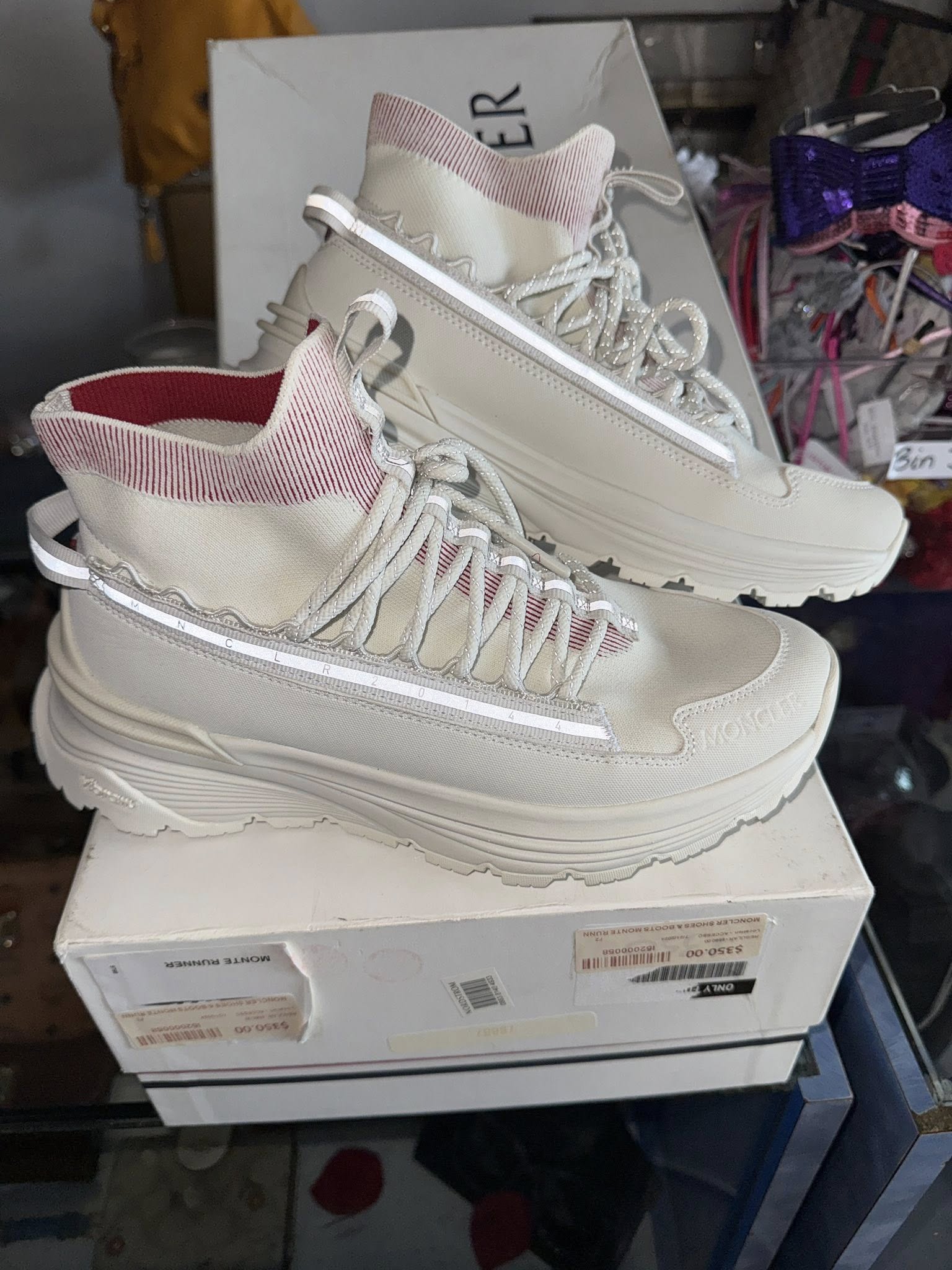 Clothing & Sneakers