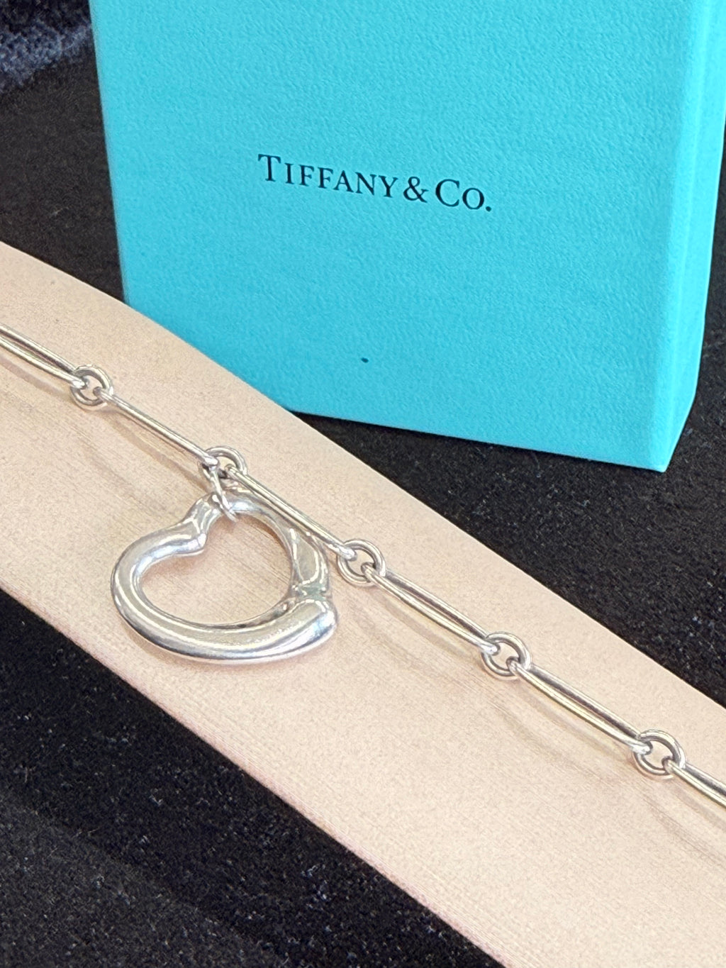 Tiffany & Co. Sterling Silver Open Heart Link Bracelet with Tiffany Blue Pouch