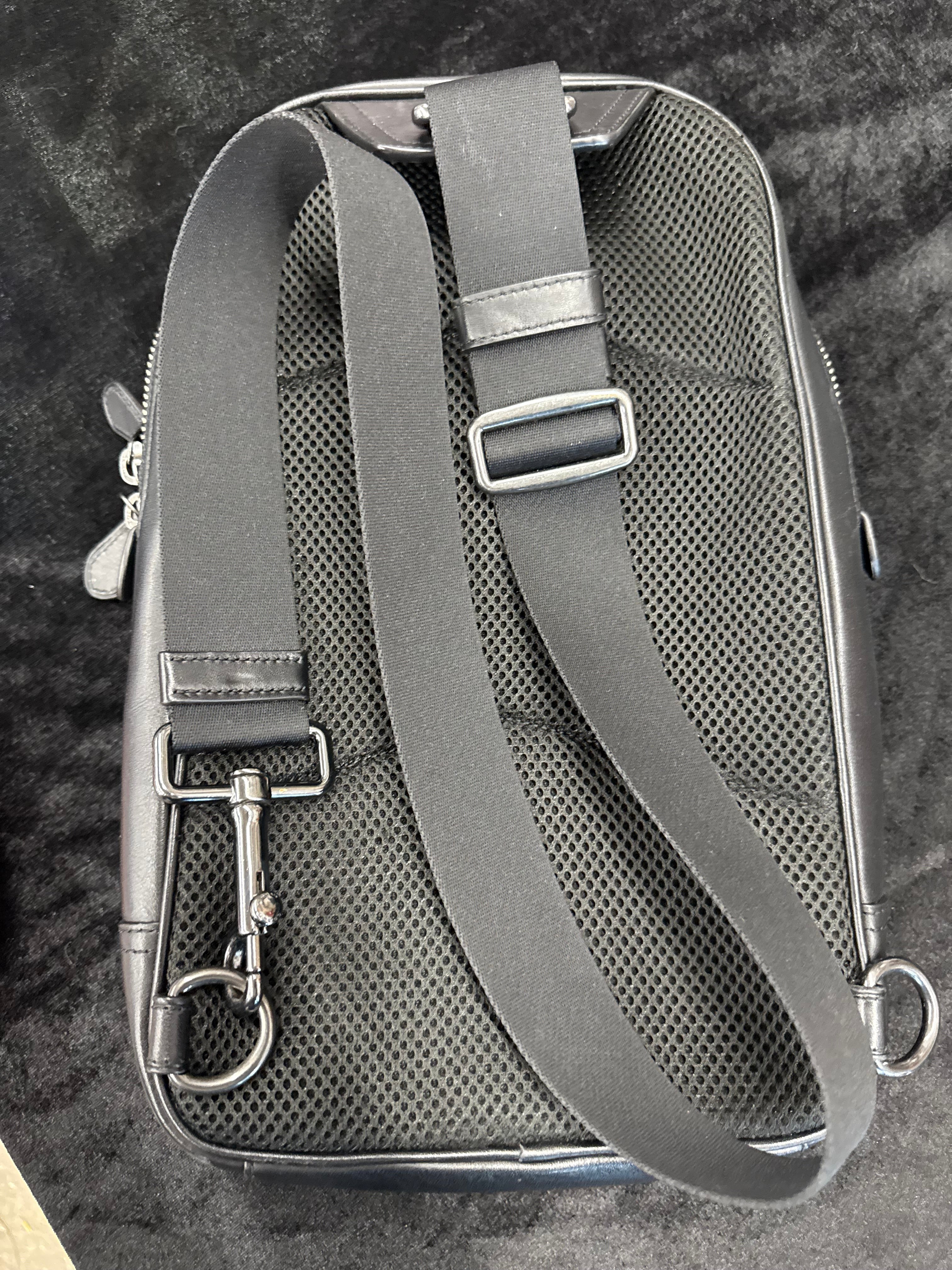 Coach Signature Black Men’s bag
